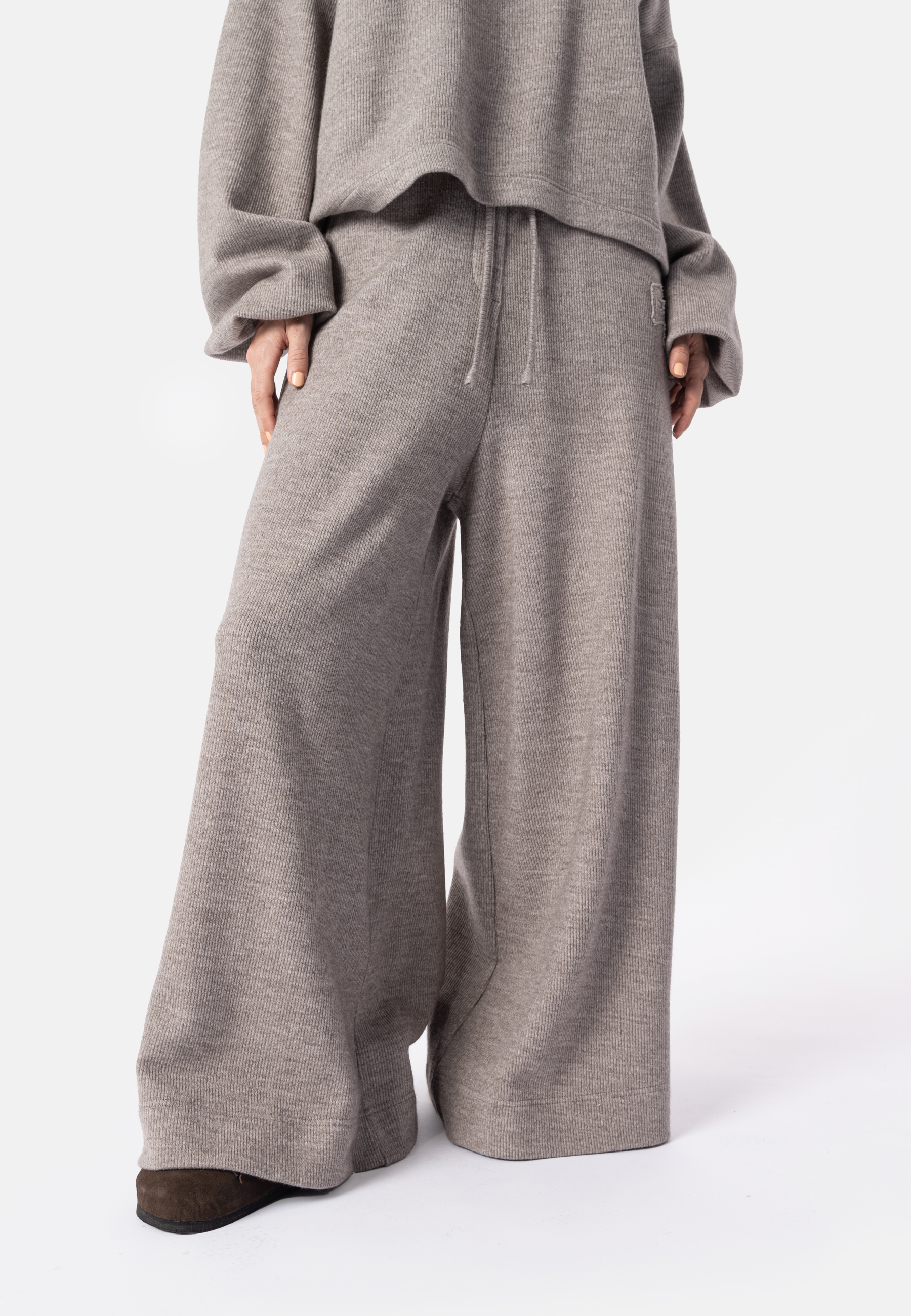 FEYNIE - pants