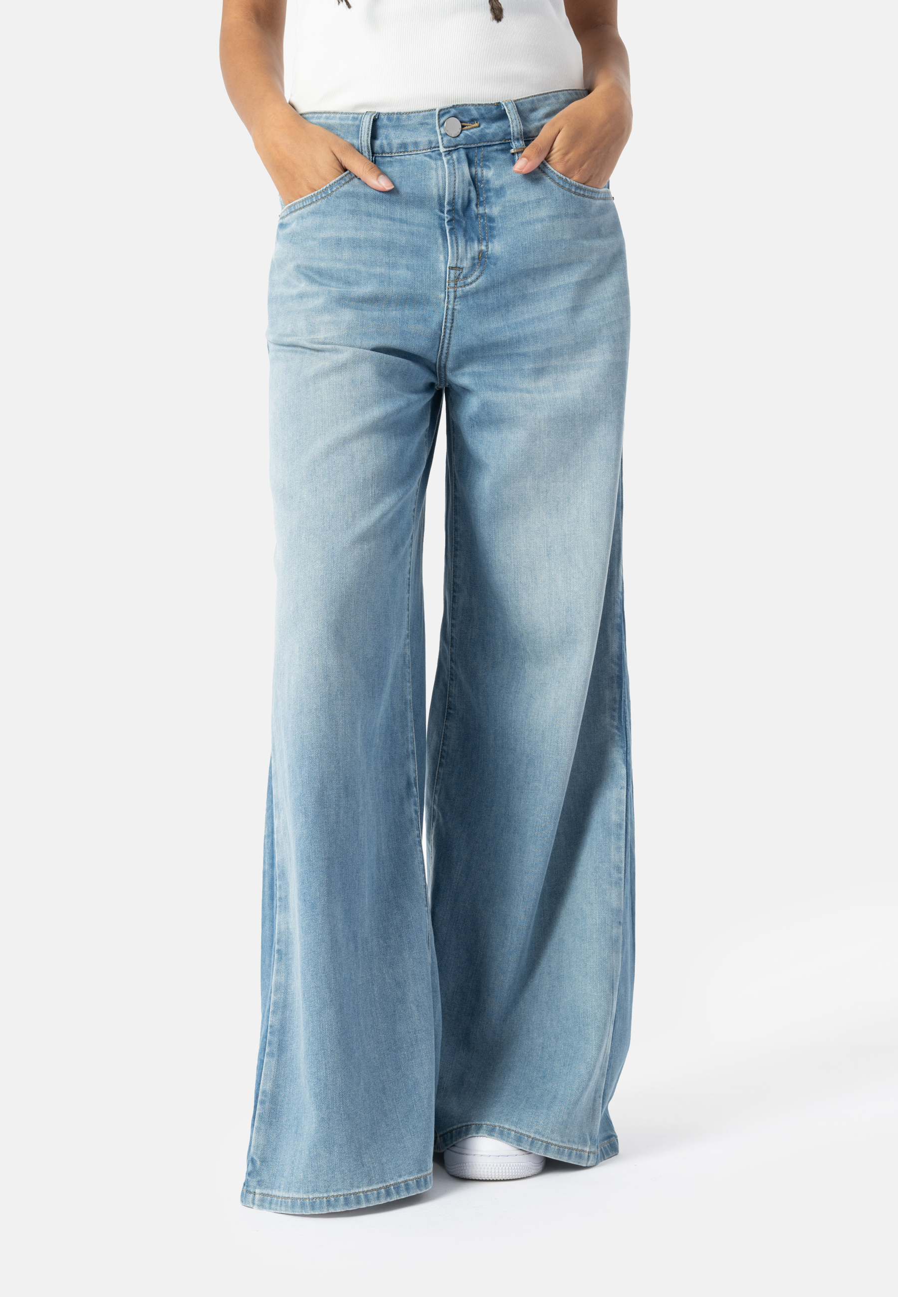 HOLLI - denim