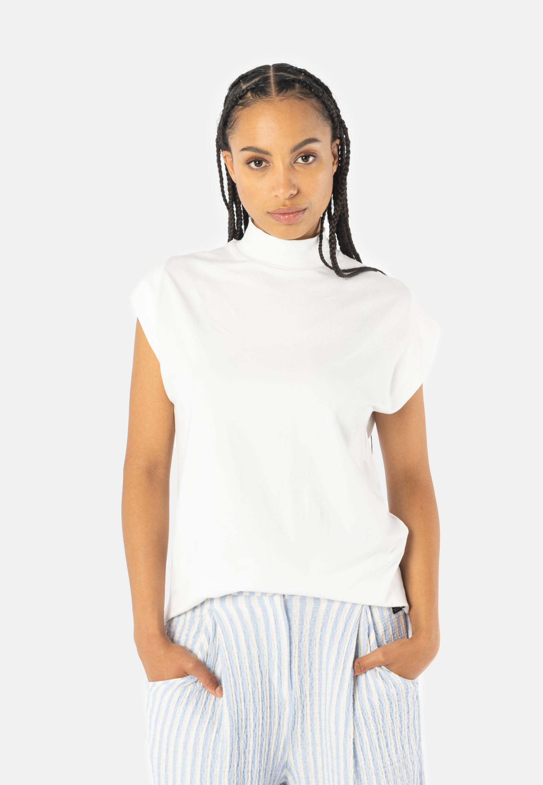 MAI - sleeveless top