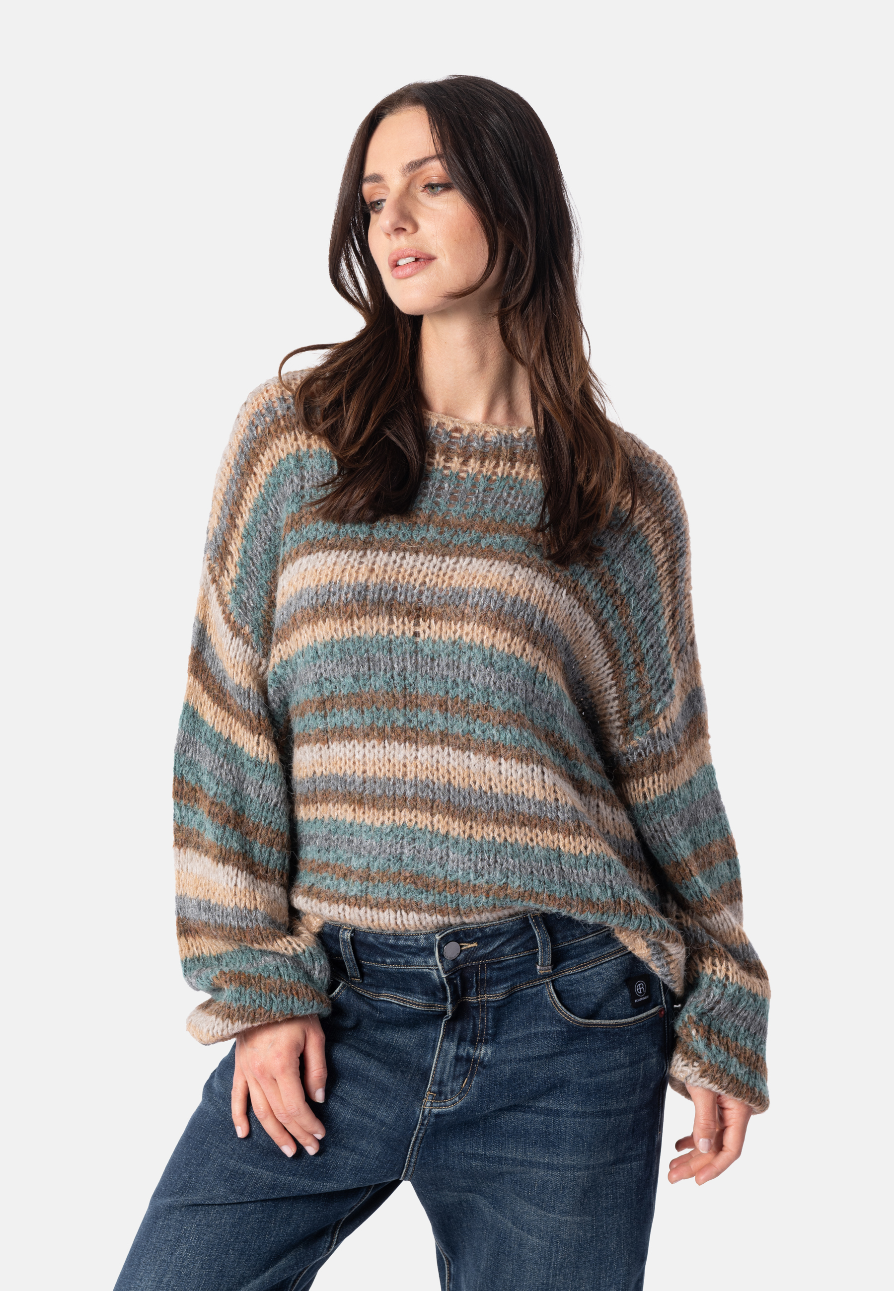 NISHA - sweater